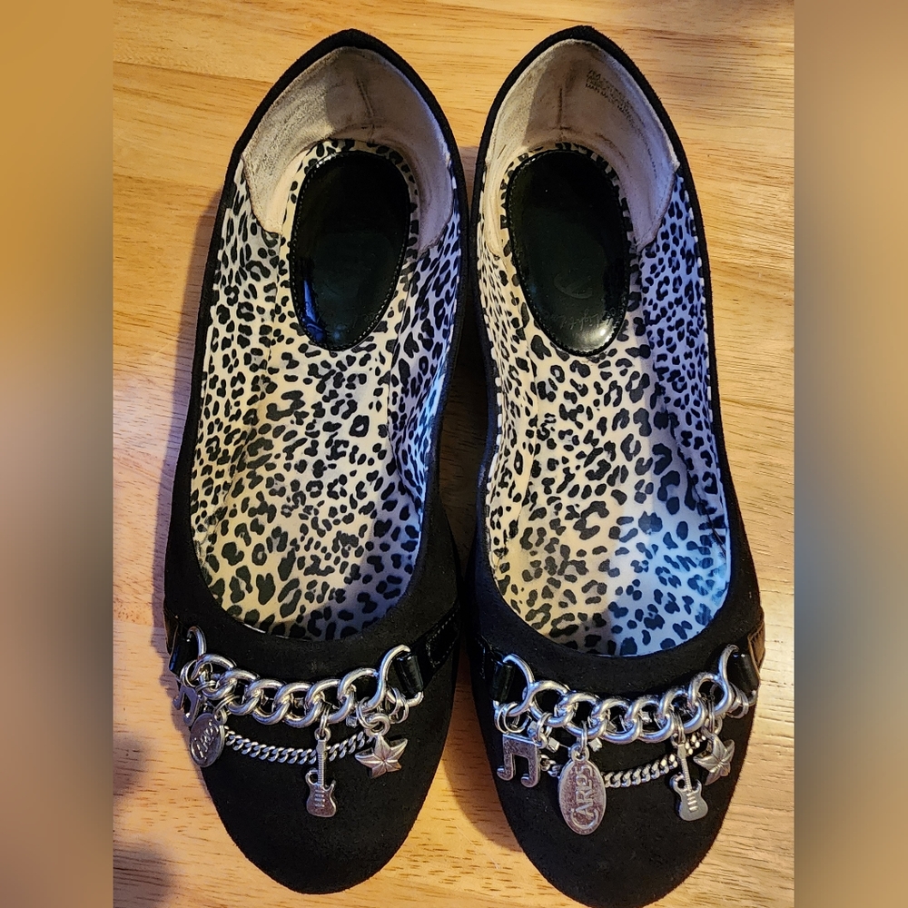 Womens size 7 Unity Trinket black flats by Carlos Santana